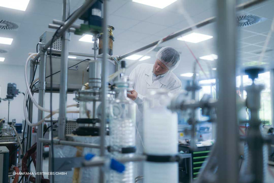 Cannabisöl-Herstellung in einem Labor